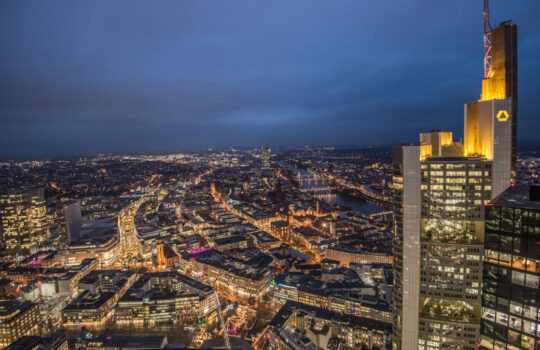 Frankfurt am Main - Ausblick über das Leben zur Coronazeit
