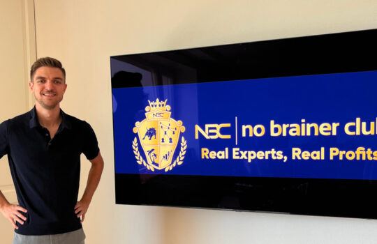 Maximilian Ruth No Brainer Club Analyst