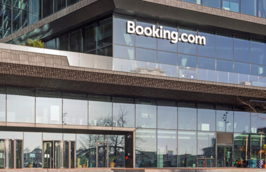 booking.com